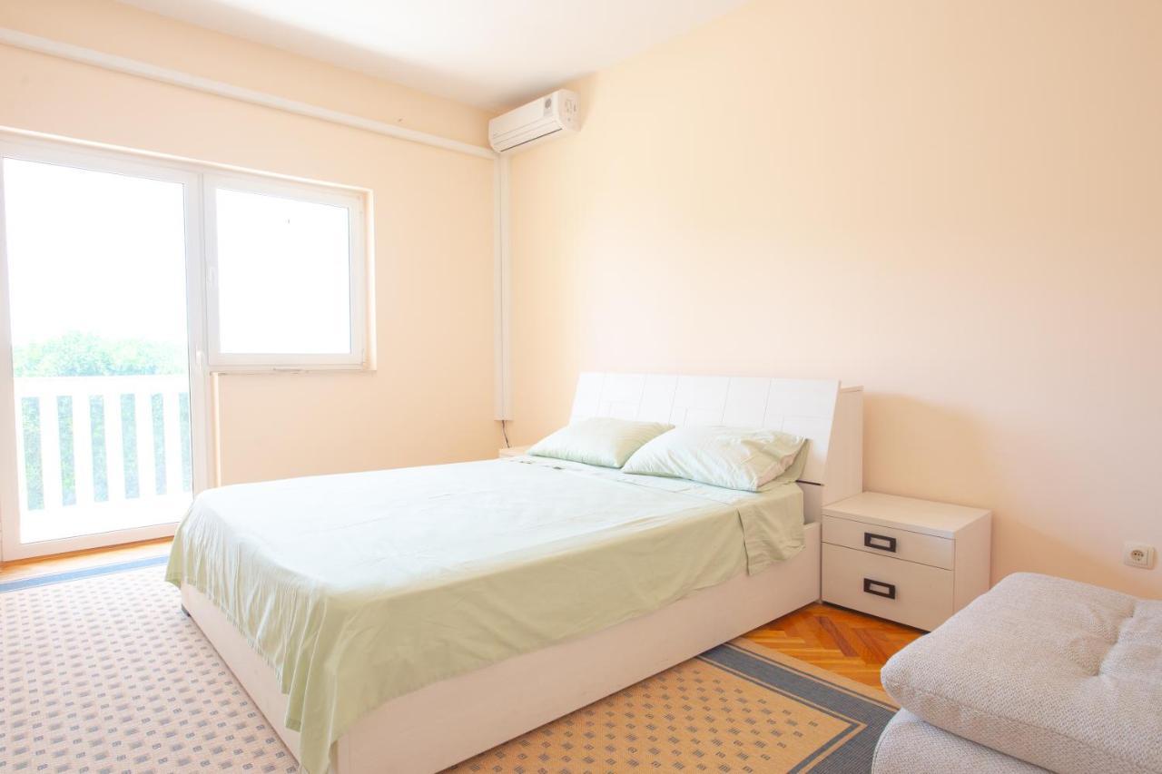 Apartments Facini Kosljun Екстер'єр фото