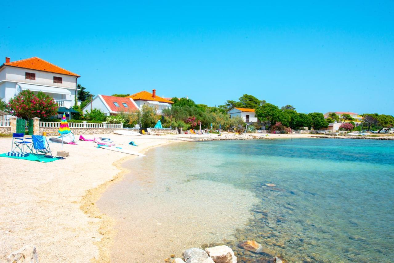 Apartments Facini Kosljun Екстер'єр фото